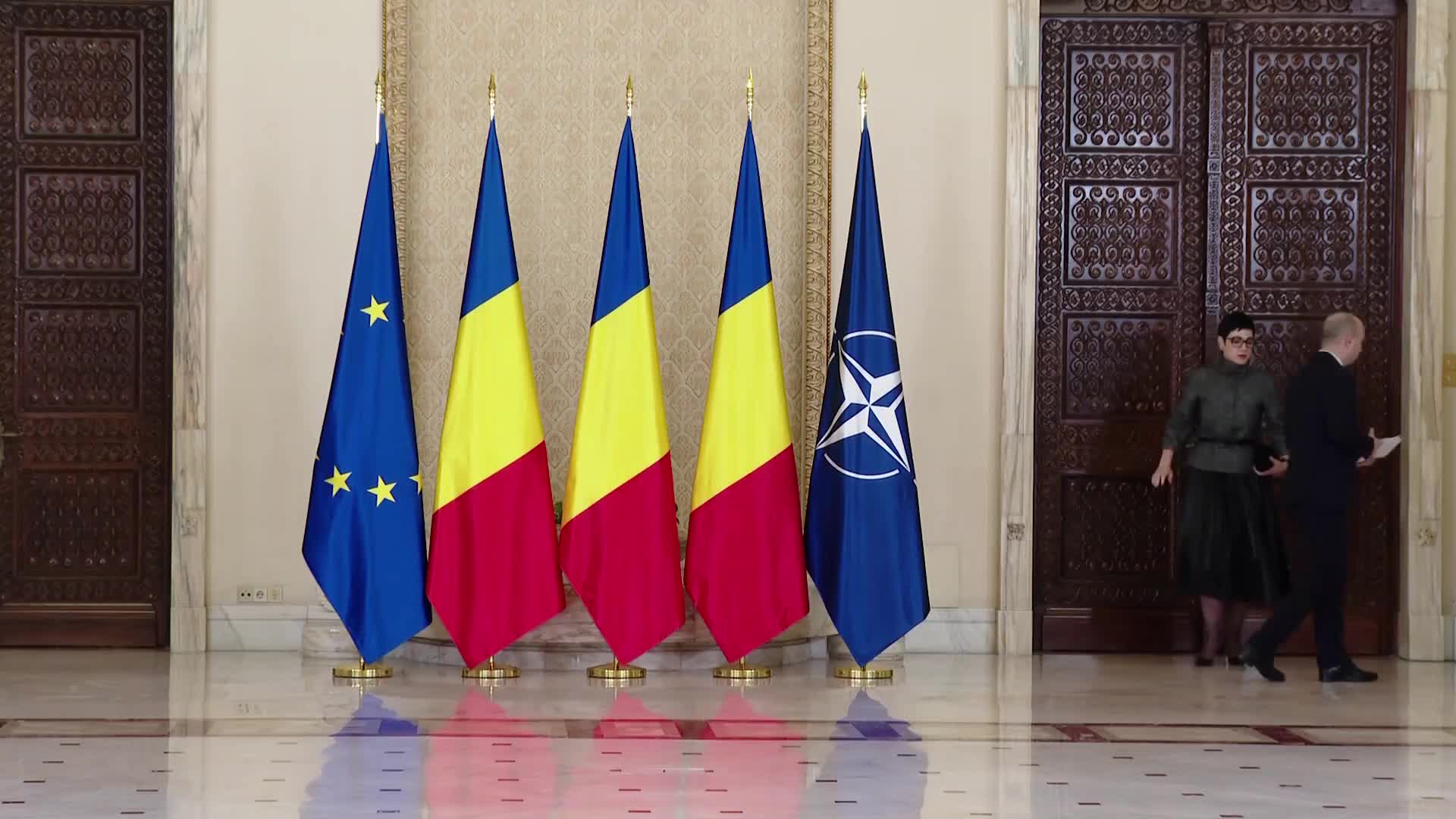 Ceremonia de depunere a jurământului de învestitură a ministrului Apărării Naționale și a ministrului Economiei, Digitalizării, Antreprenoriatului și Turismului