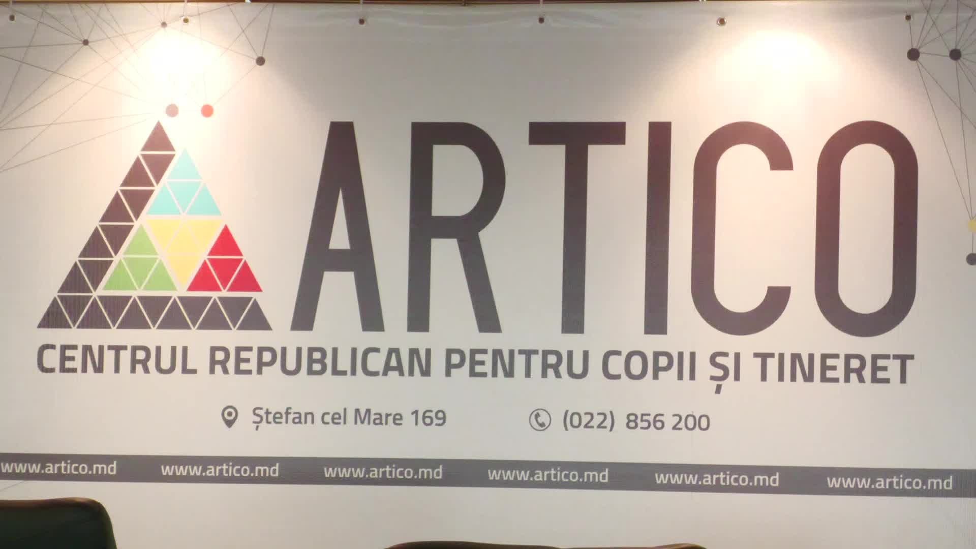 Conferința de presă organizată de Ministerul Educației și Cercetării al Republicii Moldova, în parteneriat cu Agenția Națională pentru Tineret, privind lansarea Programelor naționale pentru tineri