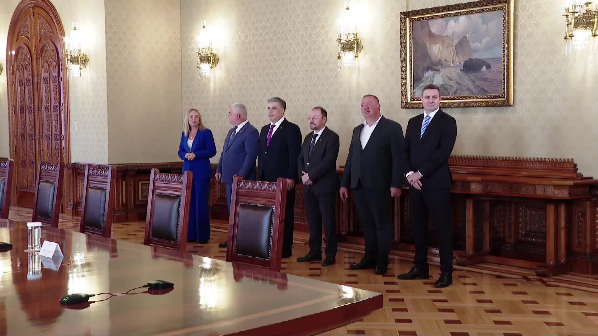 Consultări la Palatul Cotroceni cu partidele și formațiunile politice parlamentare - PACE-Întâi România, în vederea desemnării candidatului la funcția de prim-ministru al României