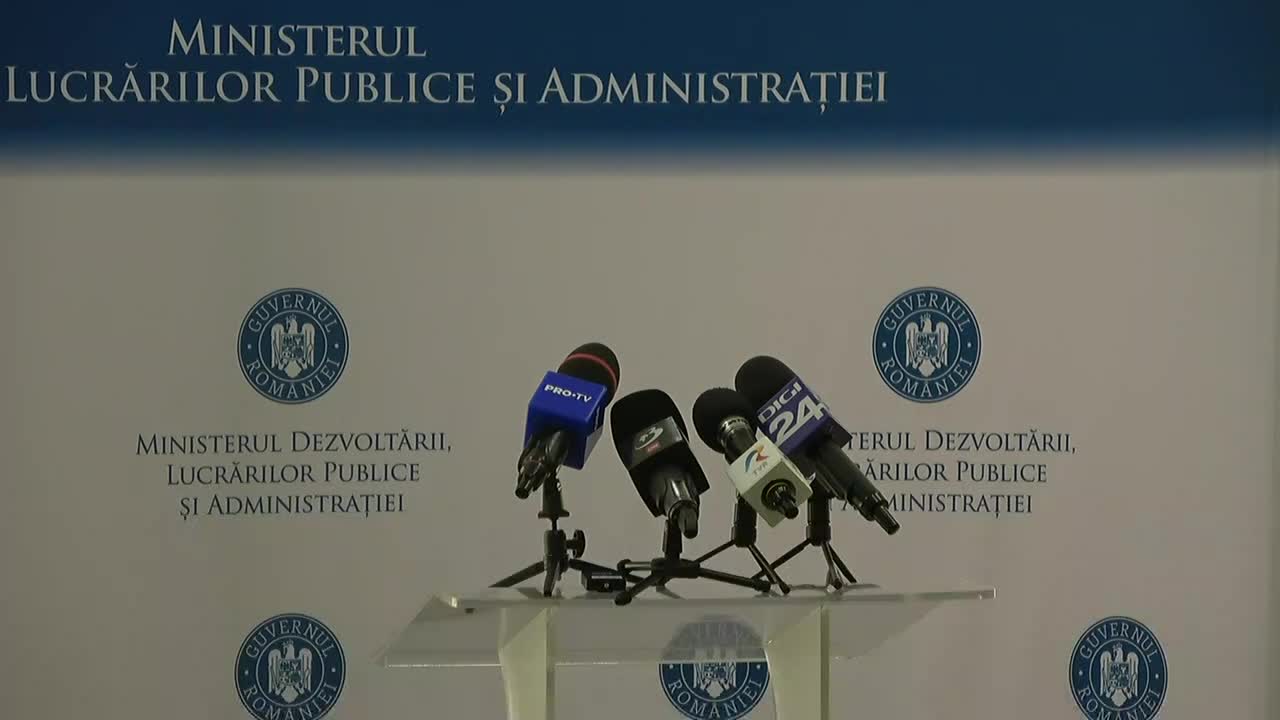  Conferință de presă susținută de ministrul Dezvoltării, Lucrărilor Publice și Administrației al României, Cseke Attila