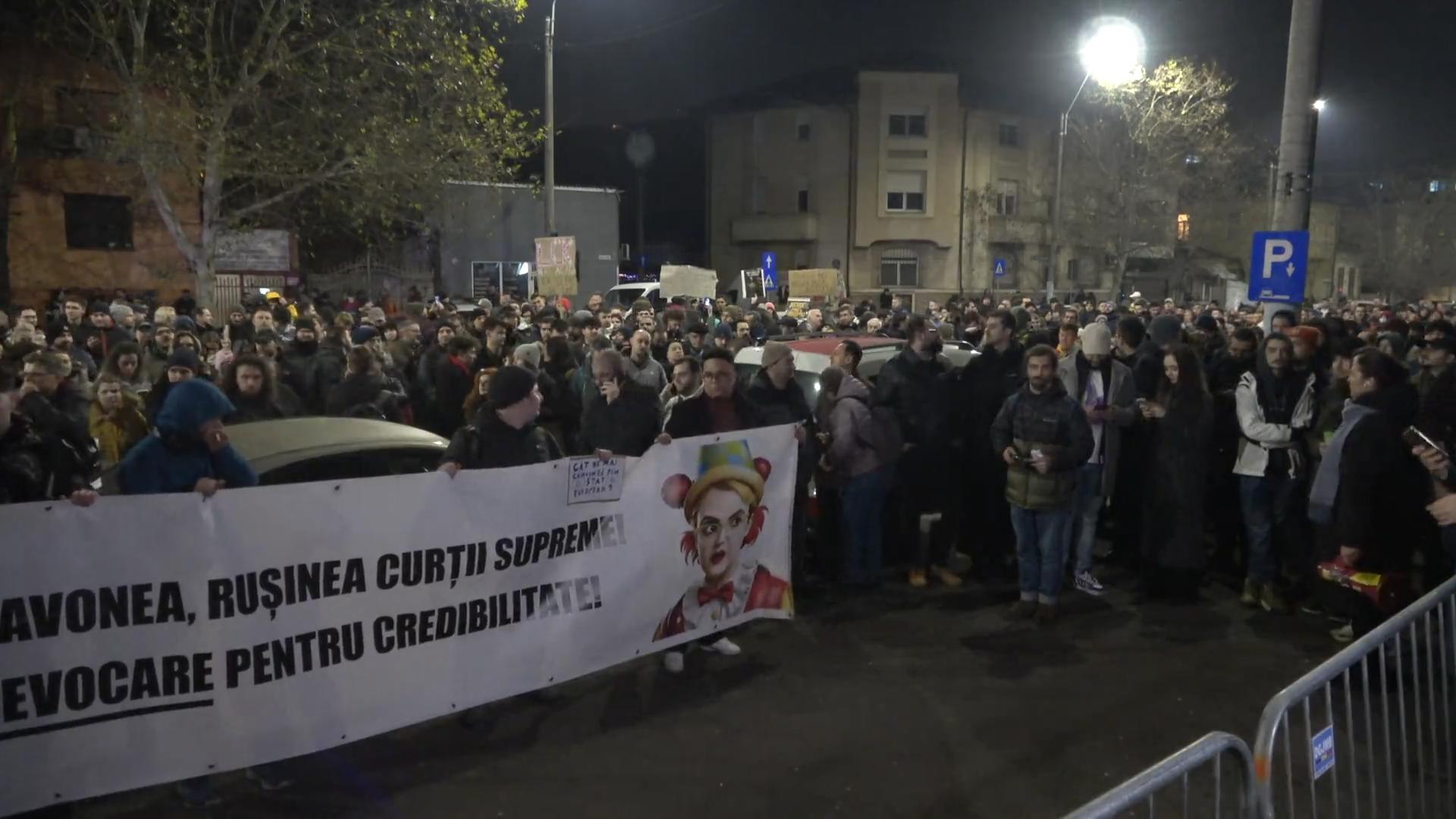 Protest pentru independența justiției organizat în fața sediului Consiliului Magistraturii al României