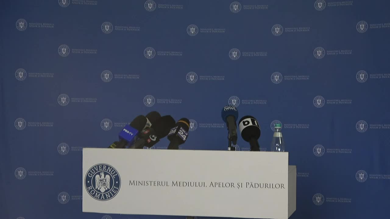 Conferință de presă susținută de Ministrul Mediului, Apelor și Pădurilor, Diana-Anda Buzoianu, referitor la stadiul Proiectelor din Planul Național de Redresare și Reziliență (PNRR), gestionate de Ministerului Mediului, Apelor și Pădurilor