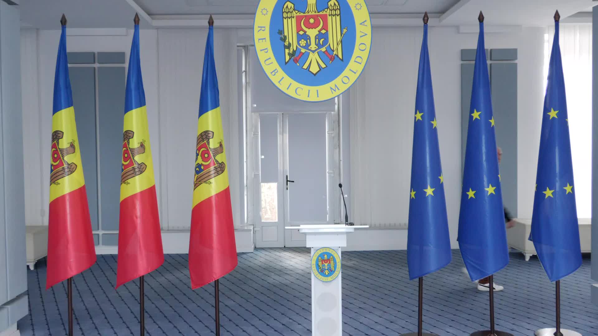 Conferință de presă organizată de Ministerul Educației și Cercetării al Republicii Moldova privind lansarea rețelei de laboratoare literare pentru elevi - CHILL Network, dar și dotarea bibliotecilor școlare cu noi volume de carte