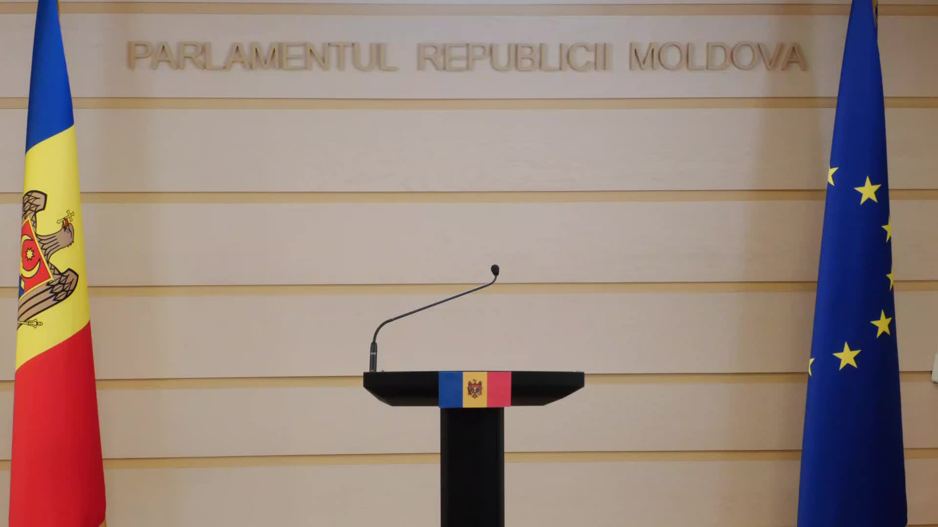Briefing de presă al deputaților fracțiunii PAS, Vasile Grădinaru, Ilie Ionaș și Alic Baraboi
